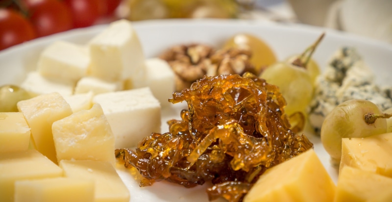 Луковый чатни: сладость и пряность в банке Луковый чатни: сладость и пряность в банке