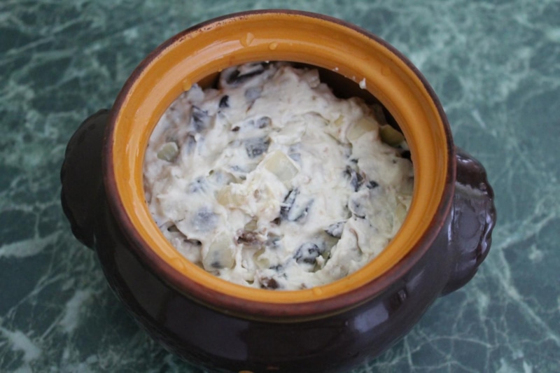 Печень в горшочке со сливками: нежное и сочное блюдо