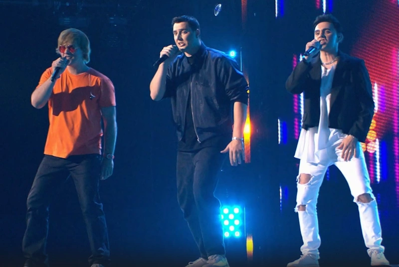 Вокальная группа «БЭЙС» в шоу «Ярче звезд» на ТНТ Вокальная группа «БЭЙС» в шоу «Ярче звезд» на ТНТ