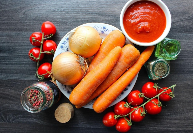 Морковь в томате: вкус лета в банке