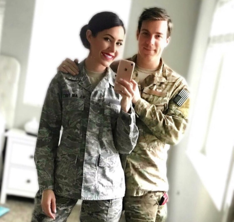 Анна Паулина Луна с мужем