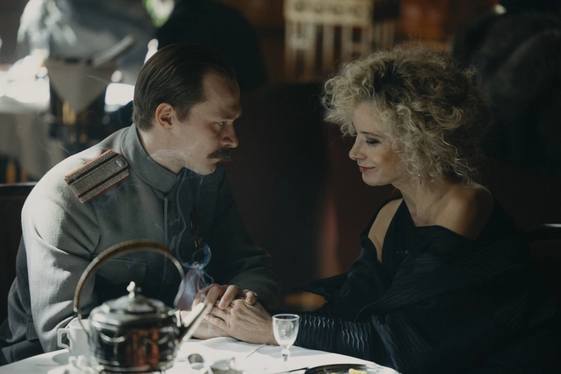 Кадр из сериала «Хроники русской революции»