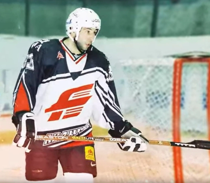 Максим Сушинский в клубе «Авангард» Максим Сушинский в клубе «Авангард»