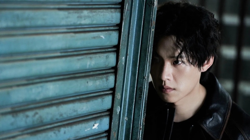 Ким Сон Чхоль в фильме «Старуха с ножом»