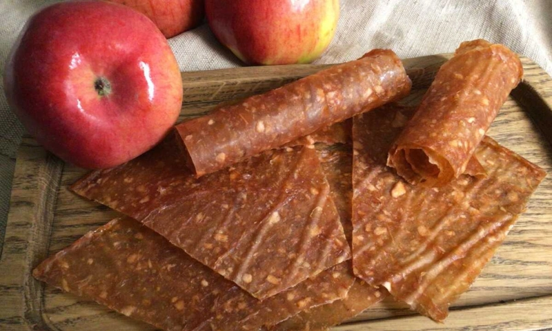 Яблочная пастила: сладость с орехами Яблочная пастила: сладость с орехами