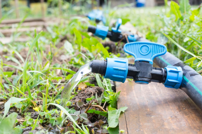 Консервация труб: защита от зимних разрывов