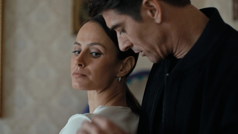 Ольга Салманова и Станислав Бондаренко в сериале «Тайна римских цифр»