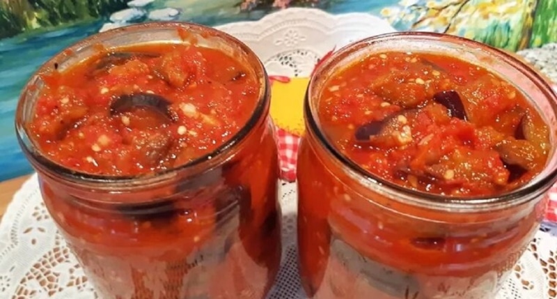 Овощной дуэт: баклажаны с зелеными томатами