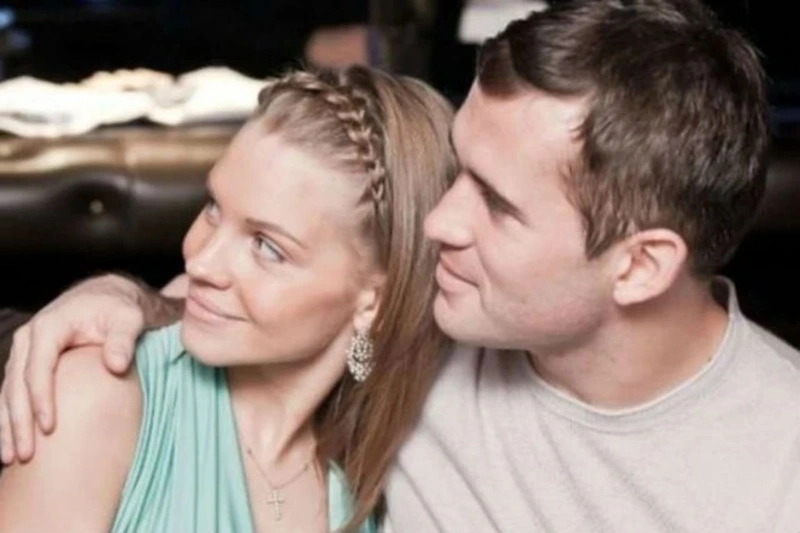 Александр Кержаков с Екатериной Сафроновой