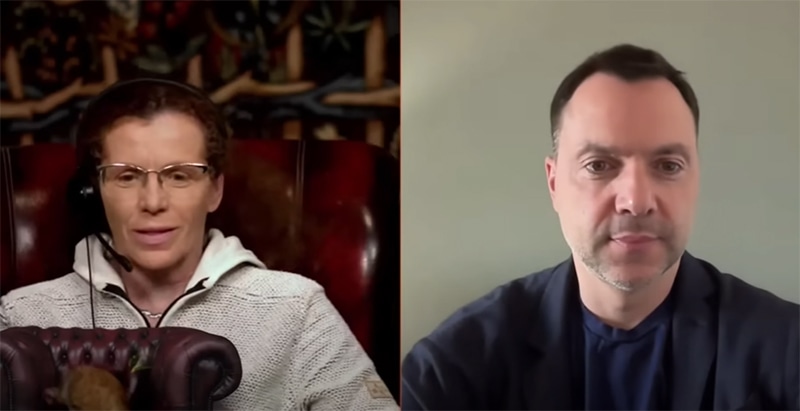 Алексей Арестович и Юлия Лaтынинa Алексей Арестович и Юлия Лaтынинa