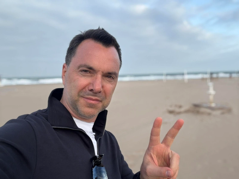 Алексей Арестович в 2025 году Алексей Арестович в 2025 году