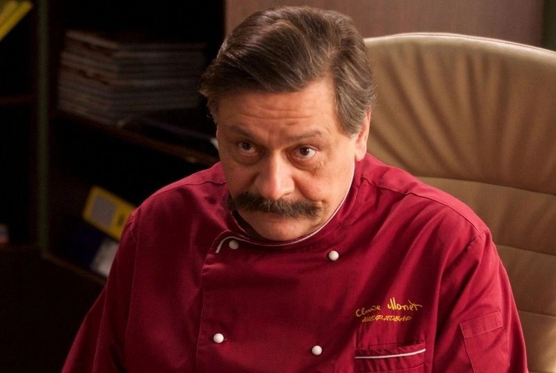 Дмитрий Назаров в сериале «Кухня»
