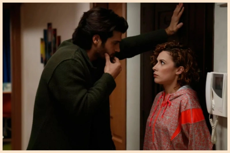 Кадр из сериала «Любовь назло»