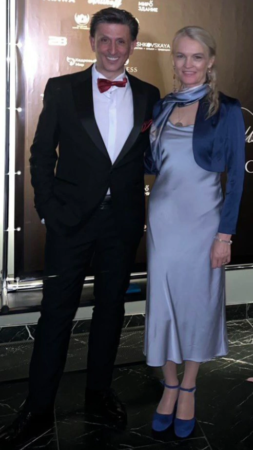 Тимофей Окроев с женой Тимофей Окроев с женой