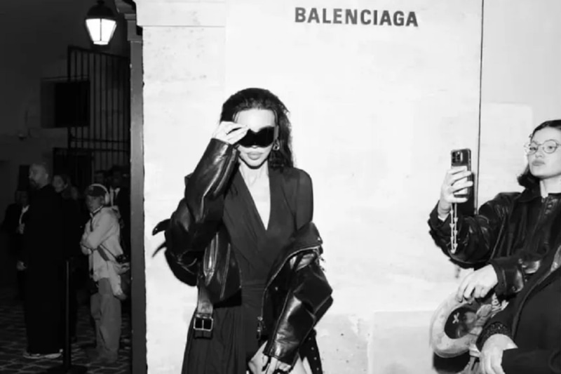 Оксану Самойлову развели в Париже на 800 тысяч рублей Оксану Самойлову развели в Париже на 800 тысяч рублей