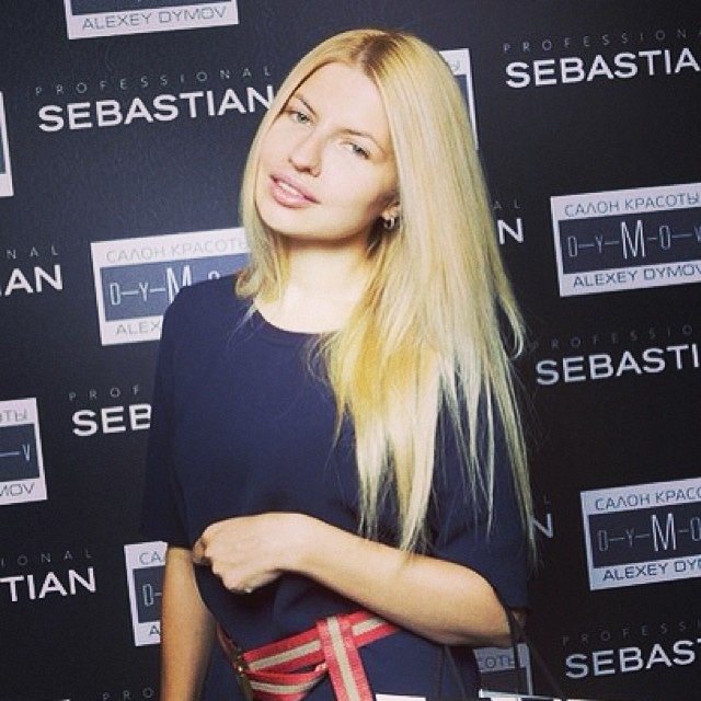 Надежда Стрелец в молодости Надежда Стрелец в молодости