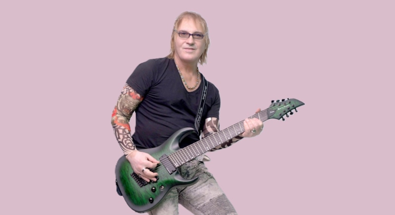 Жена и дочь отказались хоронить «дедушку молдавского рока» Руслана Цэрану