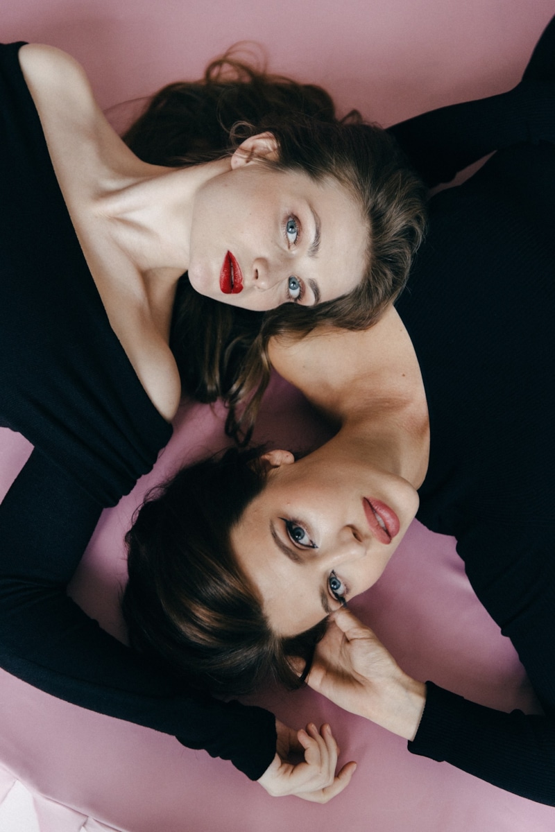 Христина Блохина и Дaрья Блохинa