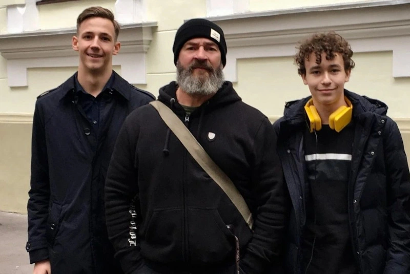 Сергей Бадюк с детьми