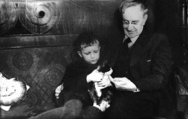 Алексей Бартошевич и Василий Качалов