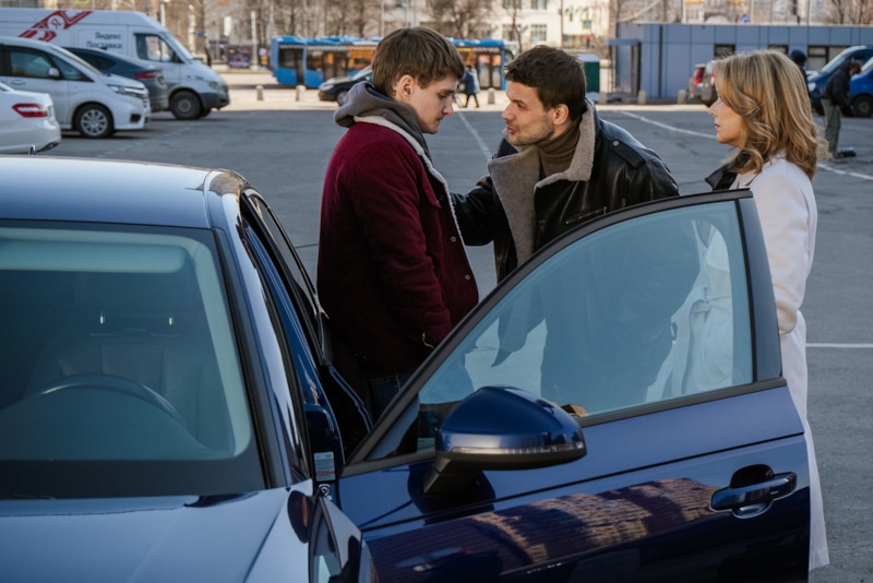 Актеры сериала «Узы прошлого» 