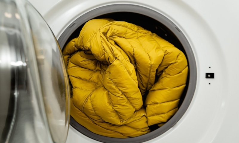 Пуховик после стирки: чистый и объемный