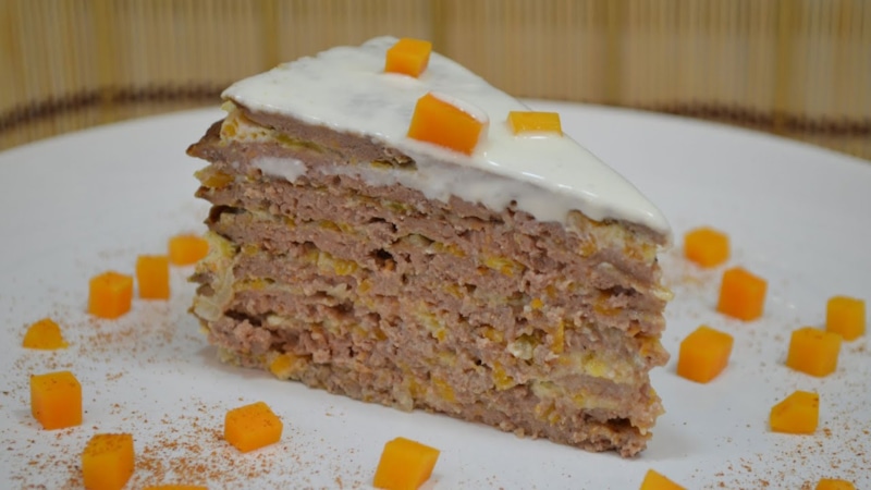 Печеночный торт с тыквой: осеннее угощение