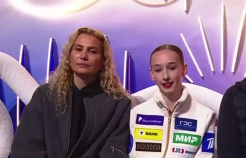 Дина Хуснутдинова с тренером Этери Тутберидзе