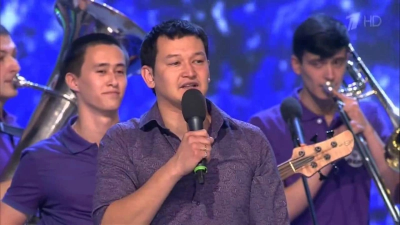 Ренат Мухамбаев в КВН Ренат Мухамбаев в КВН