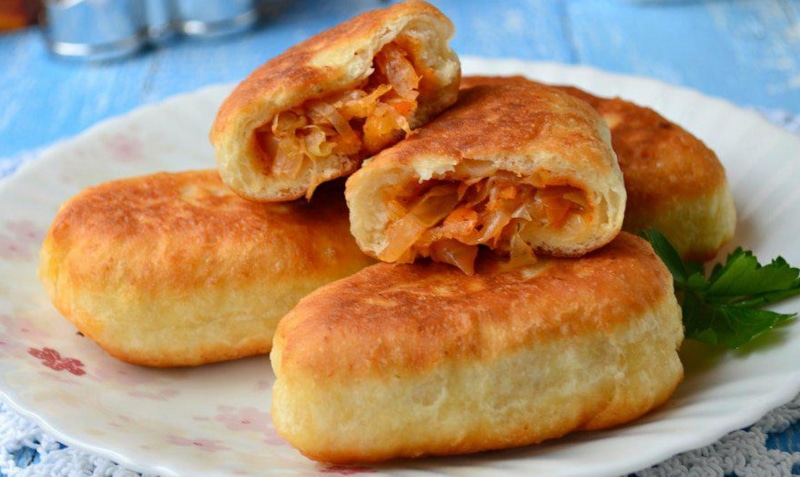 Золотистые пирожки: капуста и уют