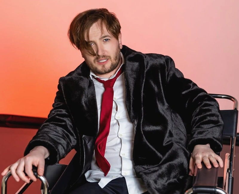 Влад Кадони остался без работы из-за неизлечимой болезни Влад Кадони остался без работы из-за неизлечимой болезни