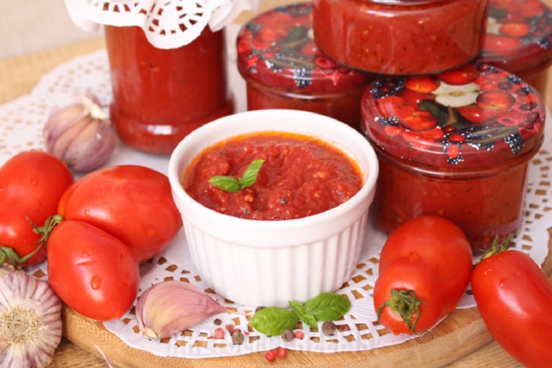 Томатный соус: свежесть и хреновый аромат