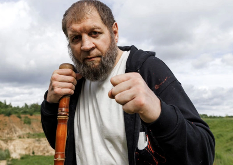 Александр Емельяненко на шоу «Звезды под капельницей»