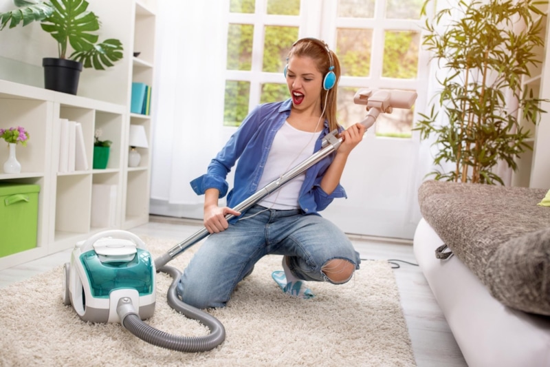 Уборка и приметы: тайные правила