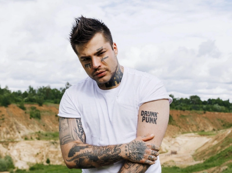 Рома Желудь на шоу «Звезды под капельницей»