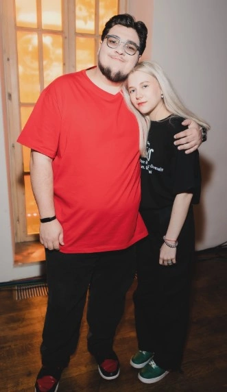 Амир Гурбанов с женой