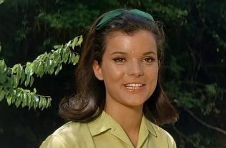 Уши Глас в молодости