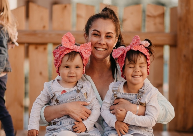 Марина Павлова воспитывает двоих дочерей, у старшей Маши диагностирован ДЦП