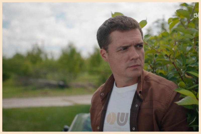 Игорь Стам в сериале «Между голосом и эхом» Игорь Стам в сериале «Между голосом и эхом»