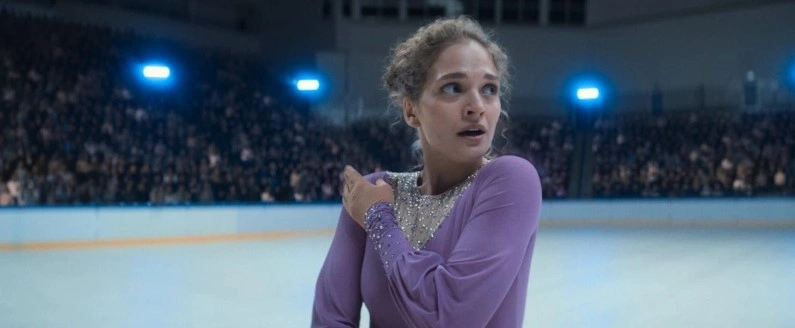 Анна Савранская в фильме «Лёд 3»