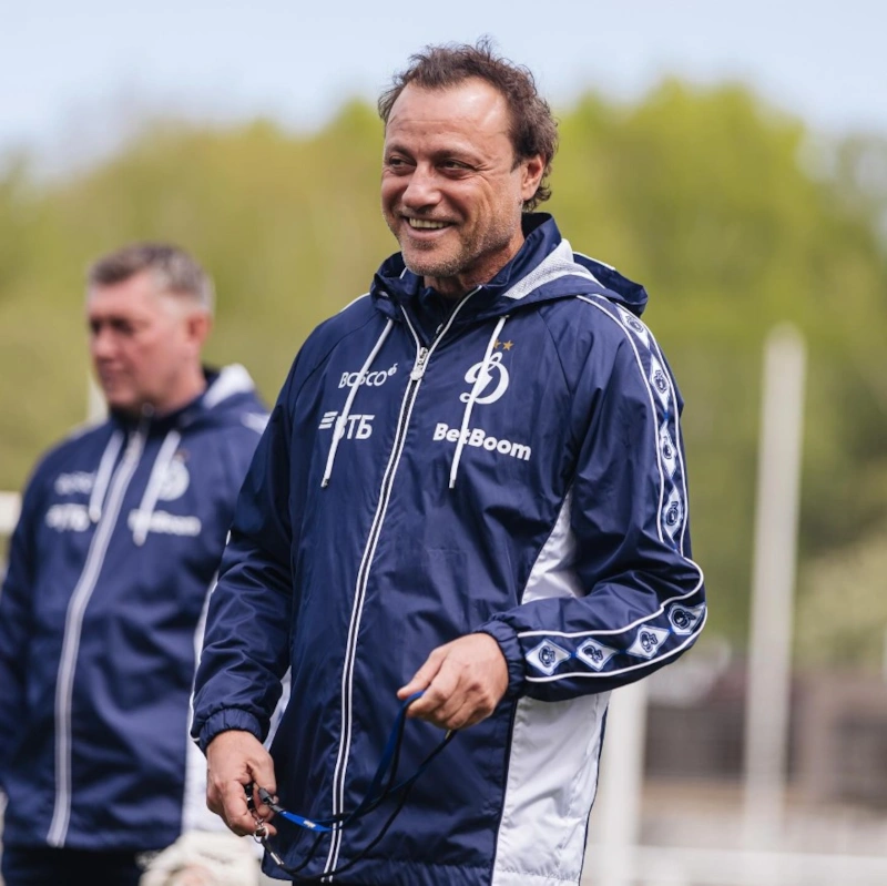 Ролан Гусев — тренер «Динамо» Ролан Гусев — тренер «Динамо»
