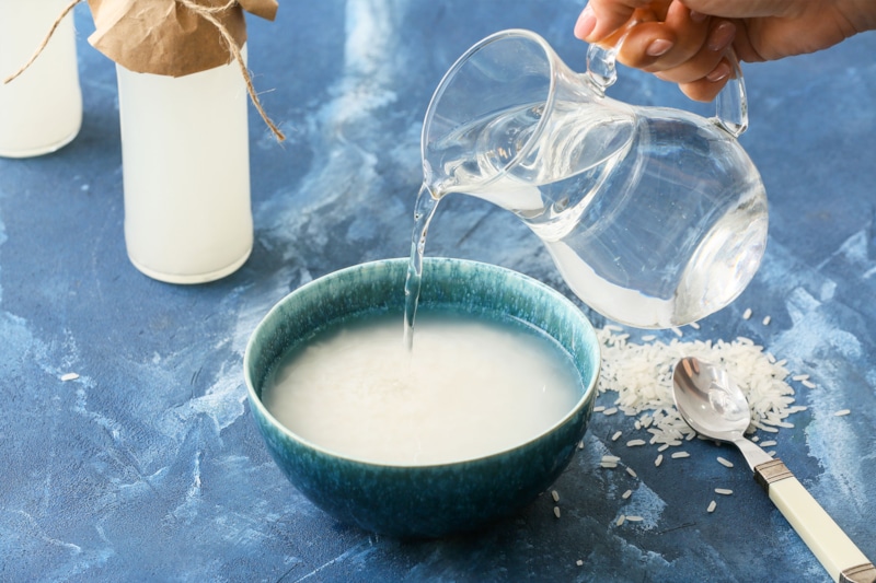  Рисовая вода: универсальная польза