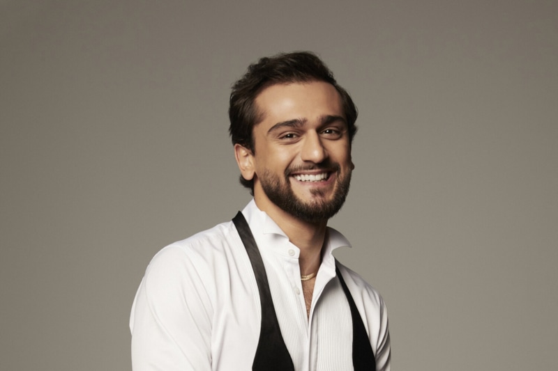 JONY пришел на Comedy Club с Сабиной Хайровой