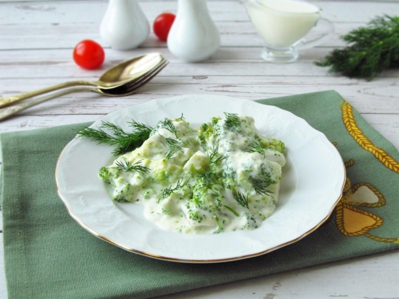 Брокколи в соусе: нежный аромат