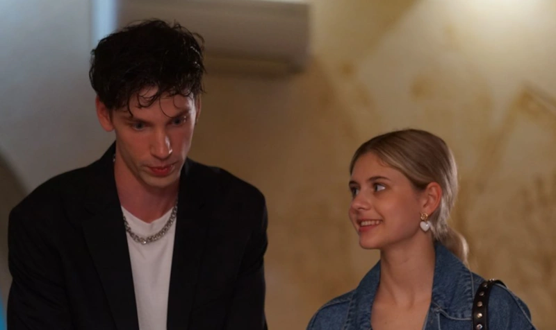 Кадр из сериала «Любовь и другие препятствия»