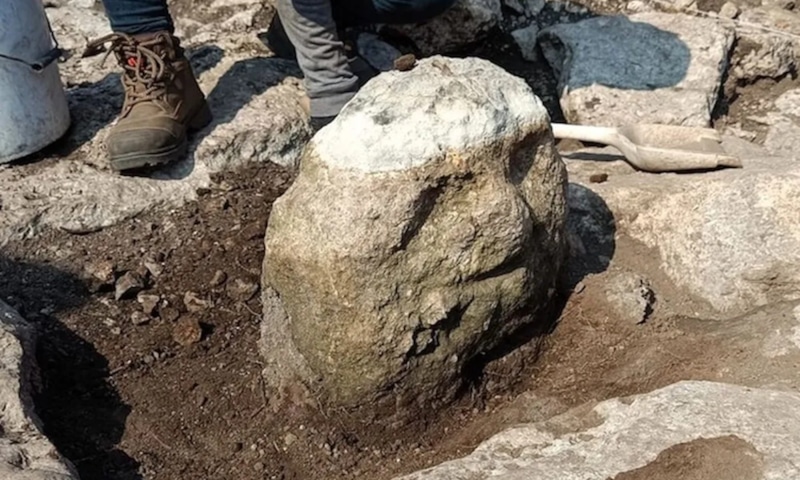 Статуя майя: забытый страж входа