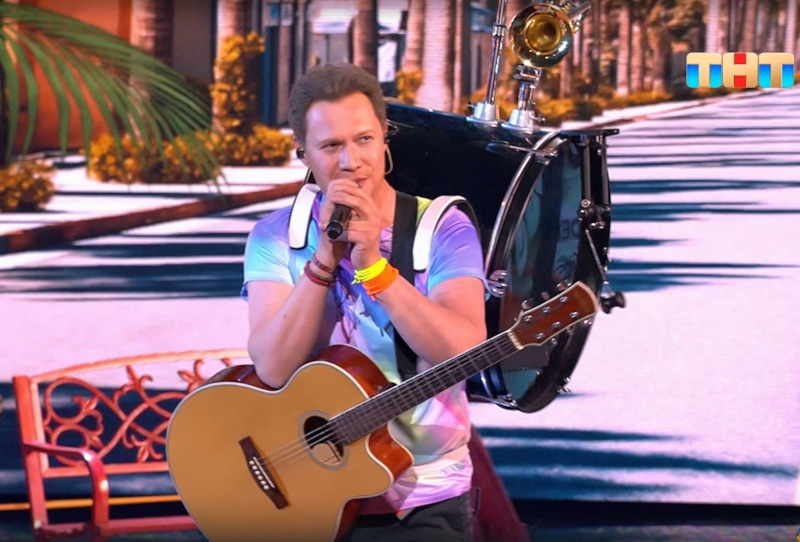 Иван Уланов в шоу «Ярче звезд»