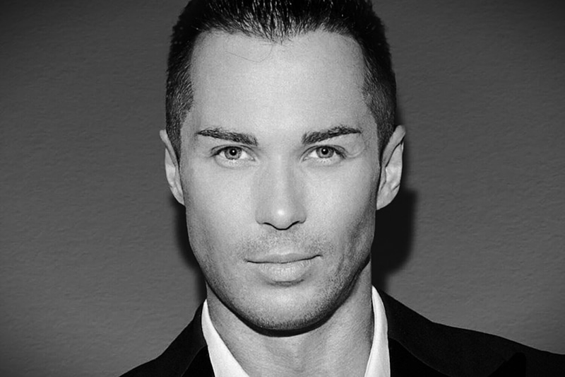 Эдуард Барк умер в 37 лет