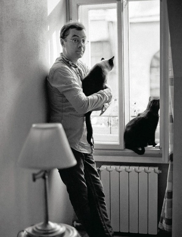 Геннадий Смирнов с кошкой