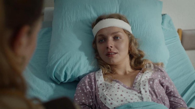 Кадр из сериала «Между голосом и эхом»